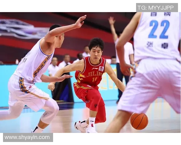 北京篮球队节奏解析：深度剖析战术与球员配合的奥秘