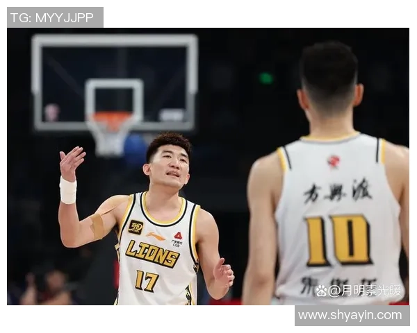 赛后分析：广州篮球队与重庆篮球队的速度对决全景回顾